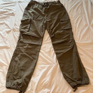 TALENTLESS Men's green Cargo Pants
